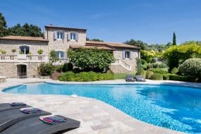 Villa dans le Luberon avec piscine et jardin