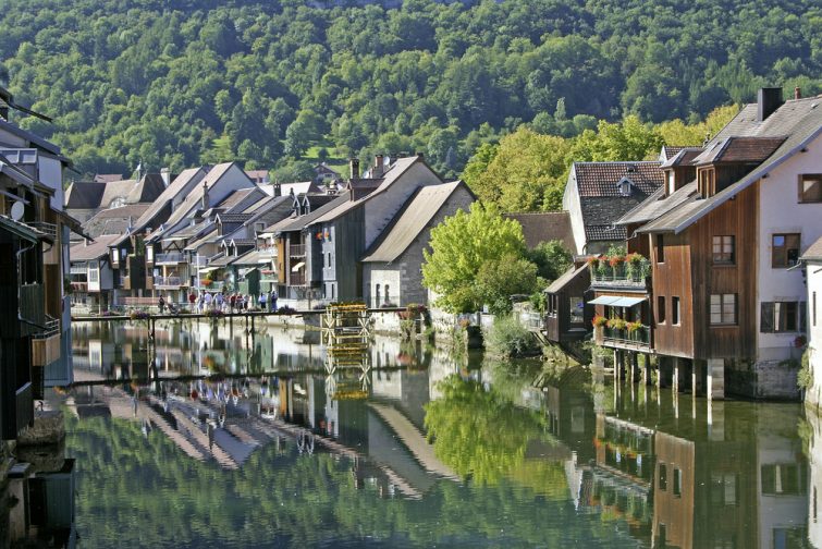 Les 14 Plus Beaux Villages De Bourgogne Franche-Comté