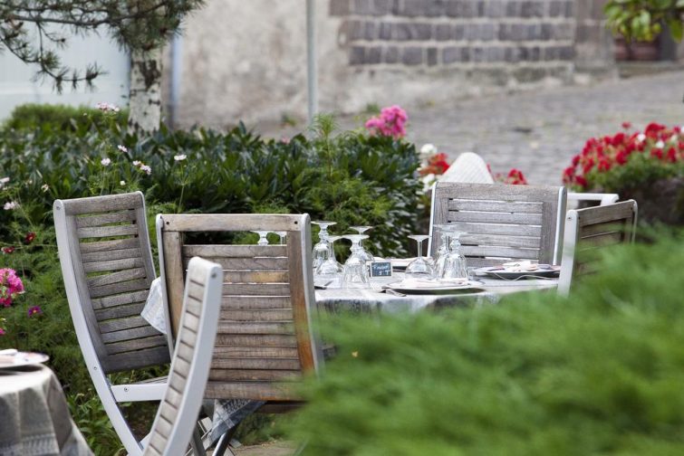 Où manger à Salers dans le Cantal ?