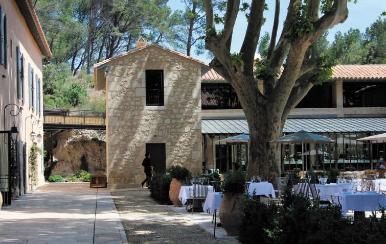 Où manger aux Baux-de-Provence ? Les meilleurs restaurants