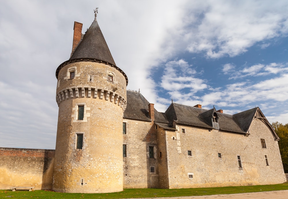 Chateau Fougères sur Bièvres