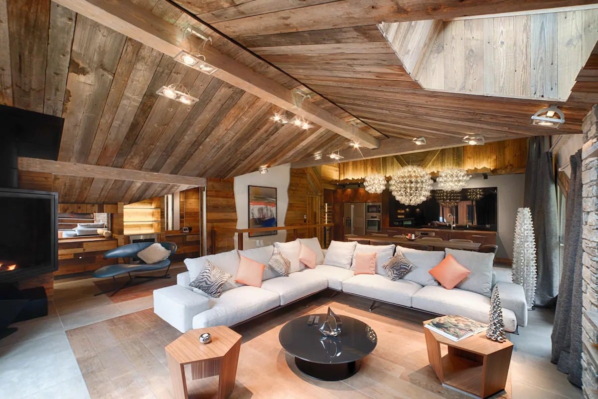 Cap Crystal Lodge