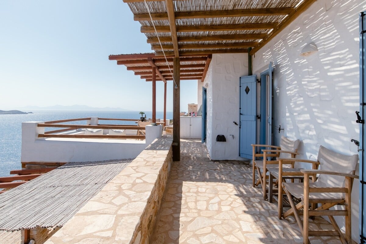 airbnb in paros greece