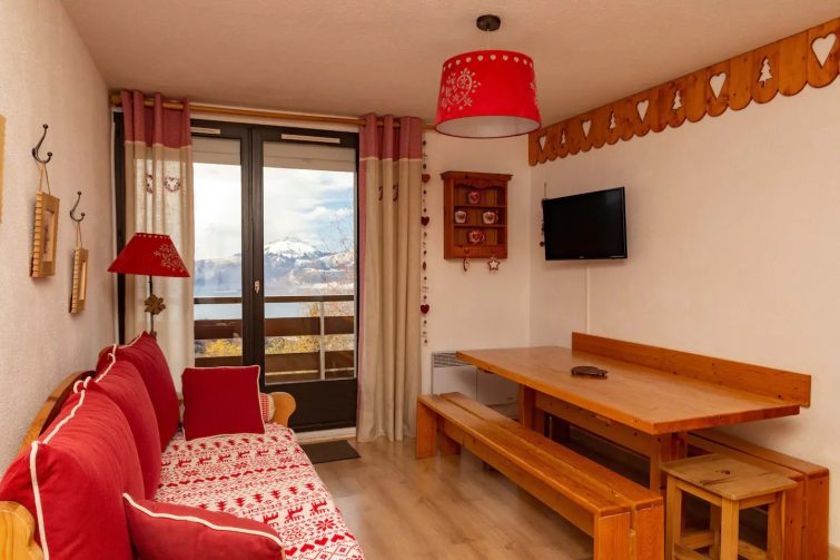 Appart T3 style montagnard Prapoutel LES SEPT LAUX - airbnb 7 Laux