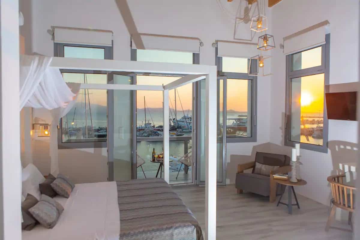 Naxos Riviera Suite 1