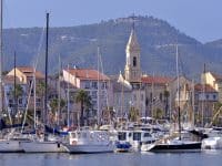 Vue sur le port de Sanary-sur-Mer