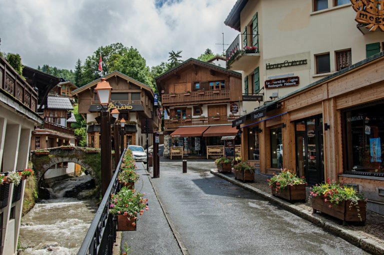 Les 16 plus beaux villages de Savoie