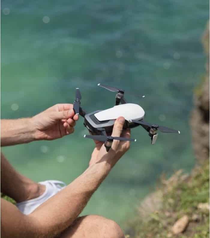 Un drone DJI Mavic Air