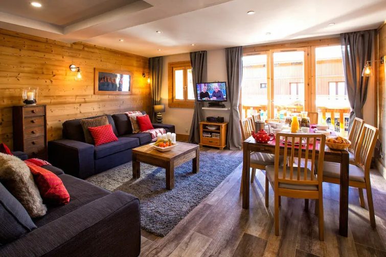 Boutique chalet right in the heart of Meribel