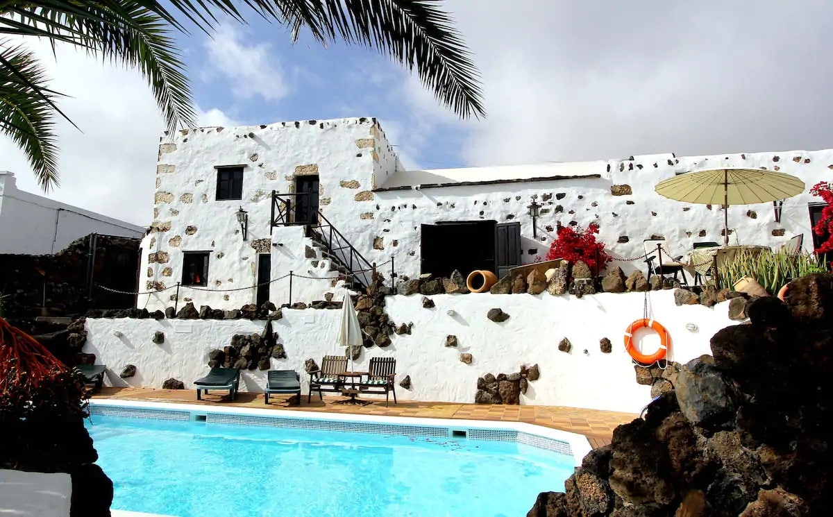 Airbnb Lanzarote : Les Meilleures Locations Airbnb à Lanzarote