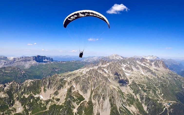 ULM au dessus des Alpes