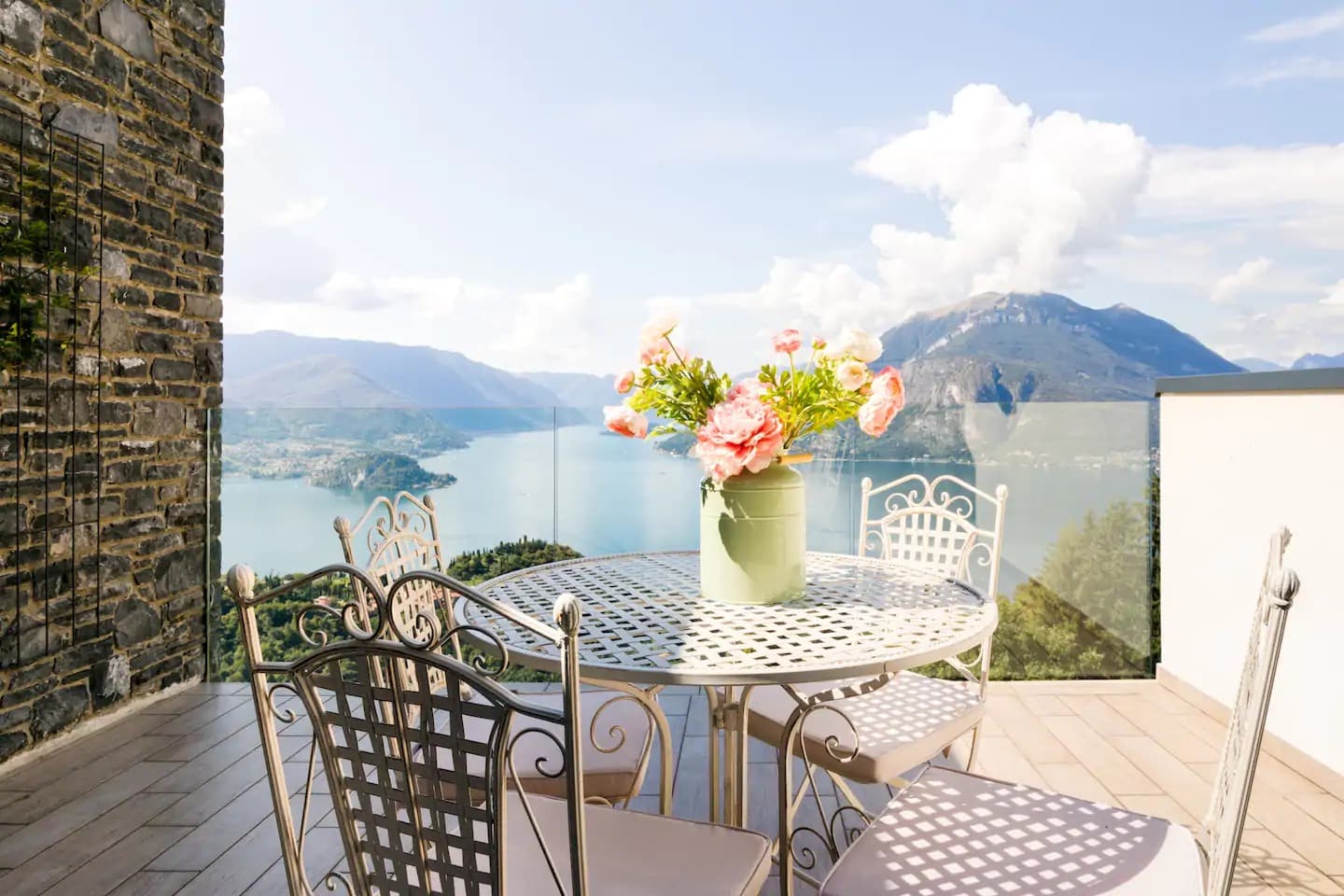 Lac De Come Airbnb
