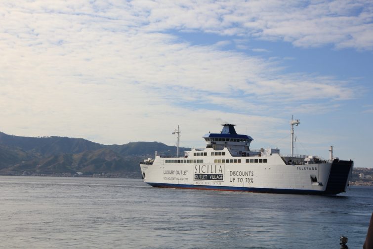 Ferry Sicile