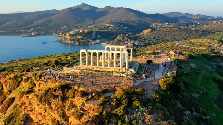 Dans Quelle Cite A Ete Tourne Athena