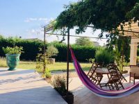 Jolie villa jardin, piscine, proche Uzès et Anduze