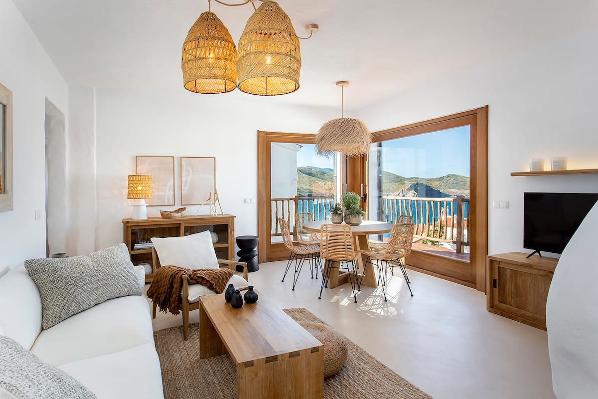 Appartement lumineux boho-chic avec vue mer