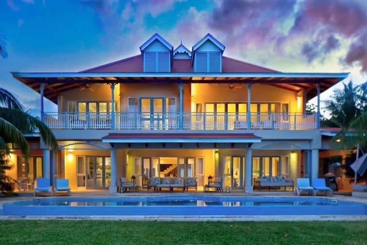 Luxury private villa on Eden Island