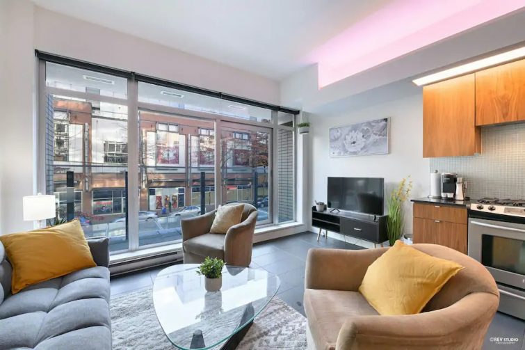 Spacious Cozy 2 bed Loft