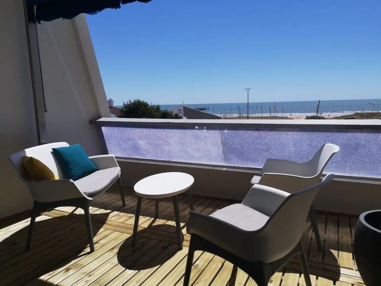 Airbnb Saint Jean De Montnull