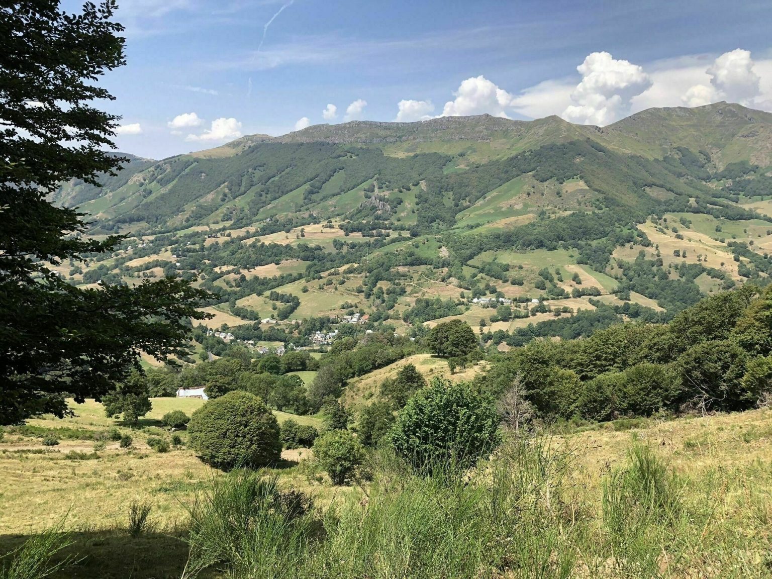 Les 9 plus belles randonnées à faire dans le Cantal Les 9 plus belles randonnées à faire dans le Cantal