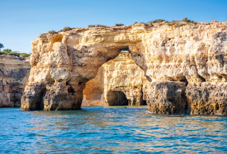 Visiter Les Grottes De Benagil Le Joyau De Lalgarve