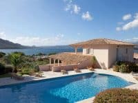 Maison proche de la plage avec vue sur la mer