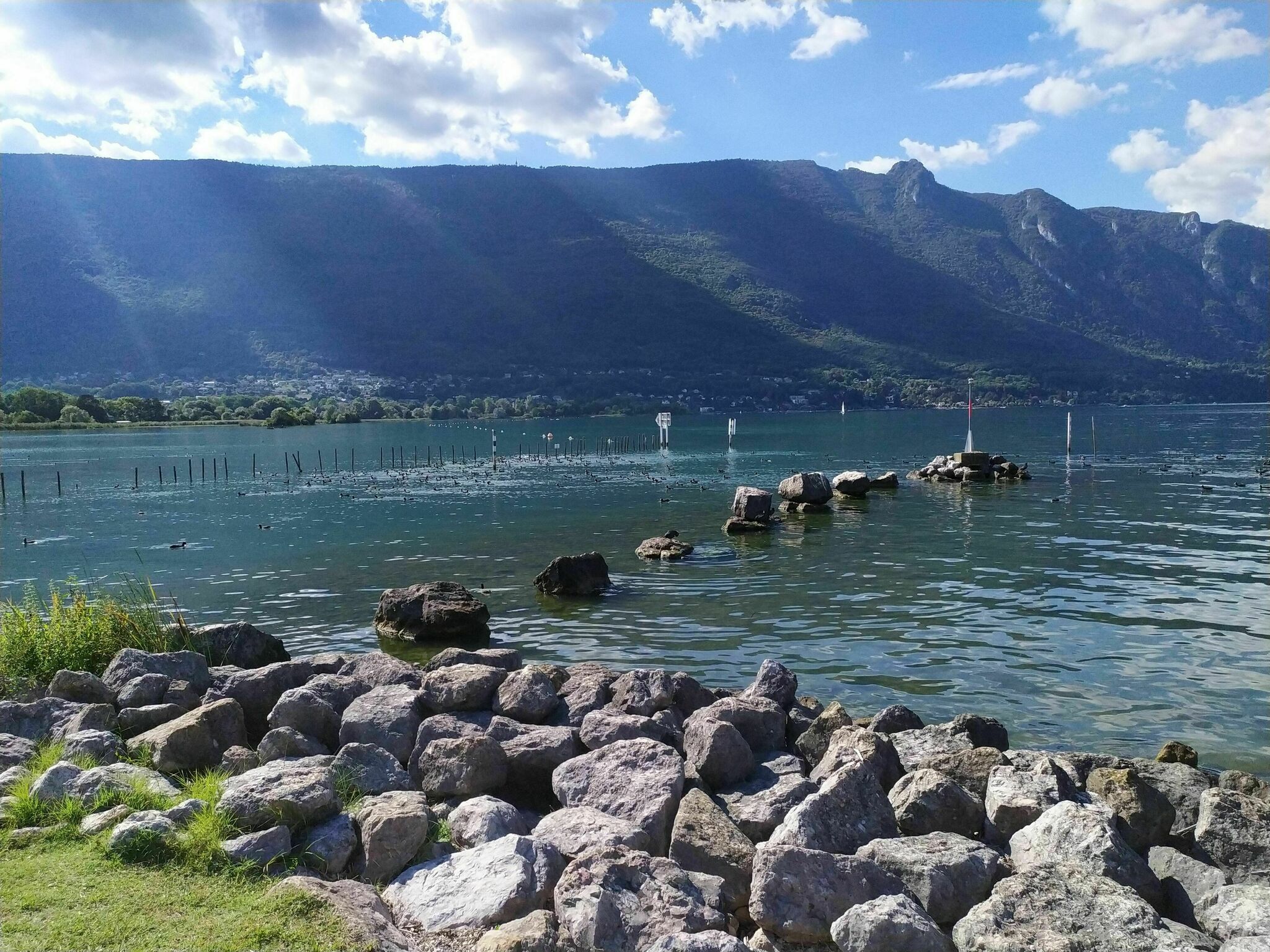 Le chemin lacustre du lac du Bourget randonnees aix les bains