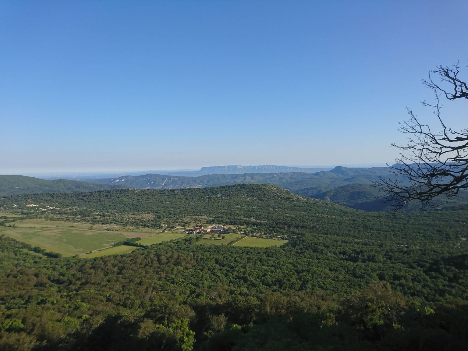 Les 6 plus belles randonnées à faire dans le Massif de la SainteBaume