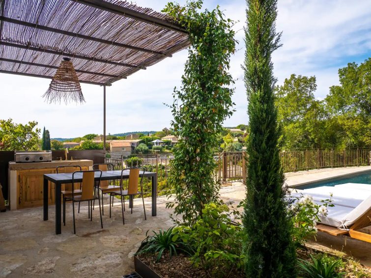 Home In Gordes Village With Private Heated Pool Airbnb à Gordes