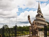 visiter Yaoundé : le Monument de la Réunification