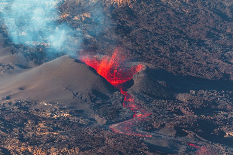 Visiter le Piton de la Fournaise • Generation Voyage