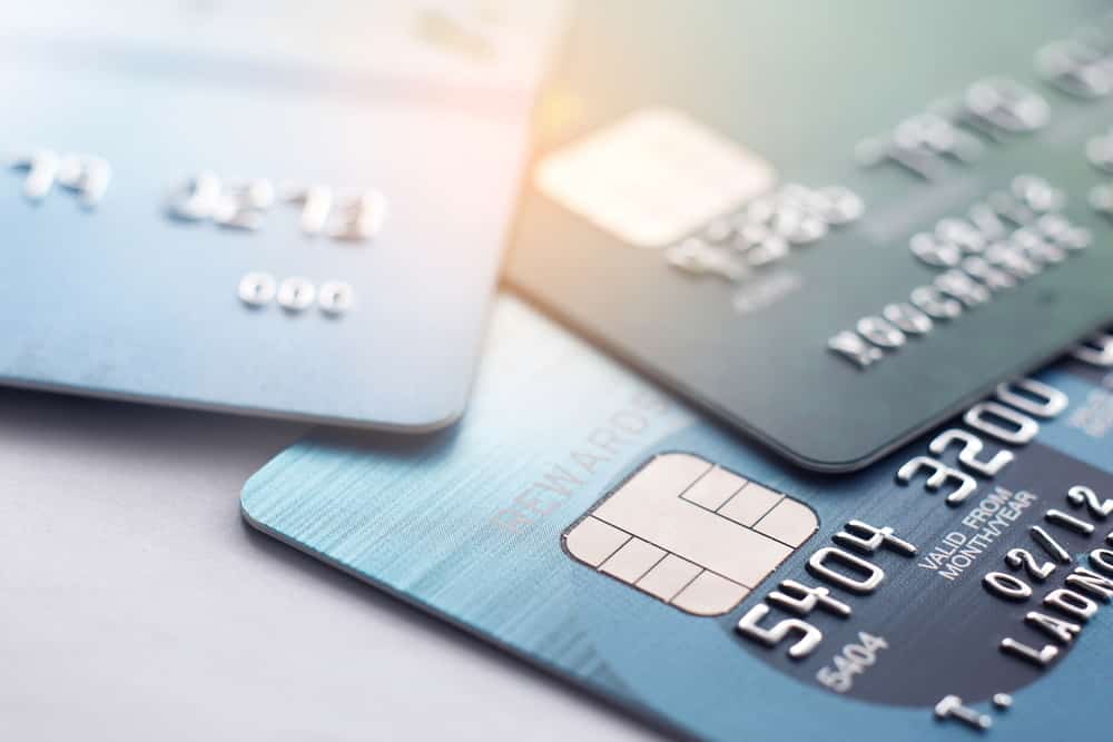 Les cartes bancaires incluent des assurances mais celles-ci sont-elles suffisantes ?
