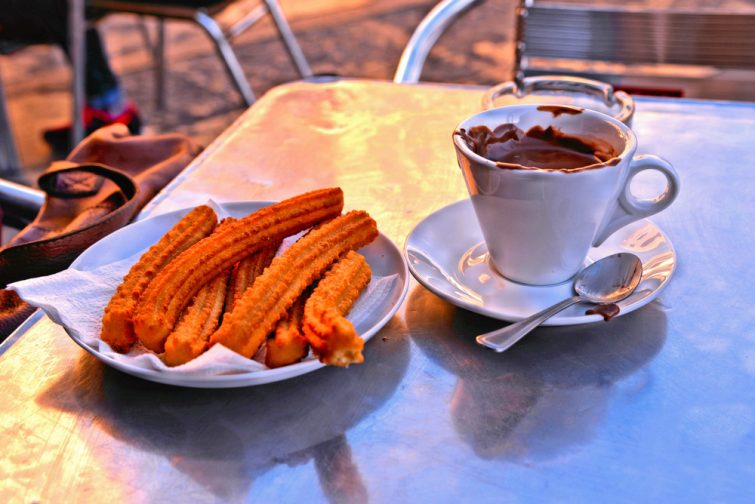 Chocolat chaud et churros - Barcelone comme un local