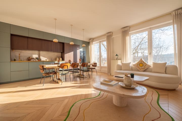 Séjournez avec style - appartement de luxe face à la tour Eiffel