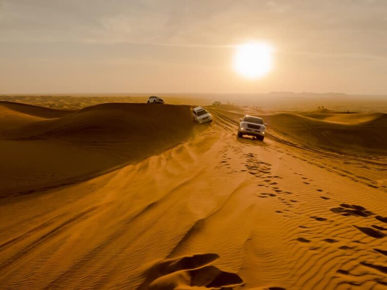 Le spot de safari en 4x4 incontournable : le désert d’Arabie