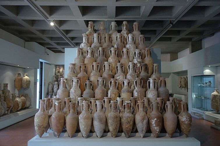 Aeolian Archaeological Museum