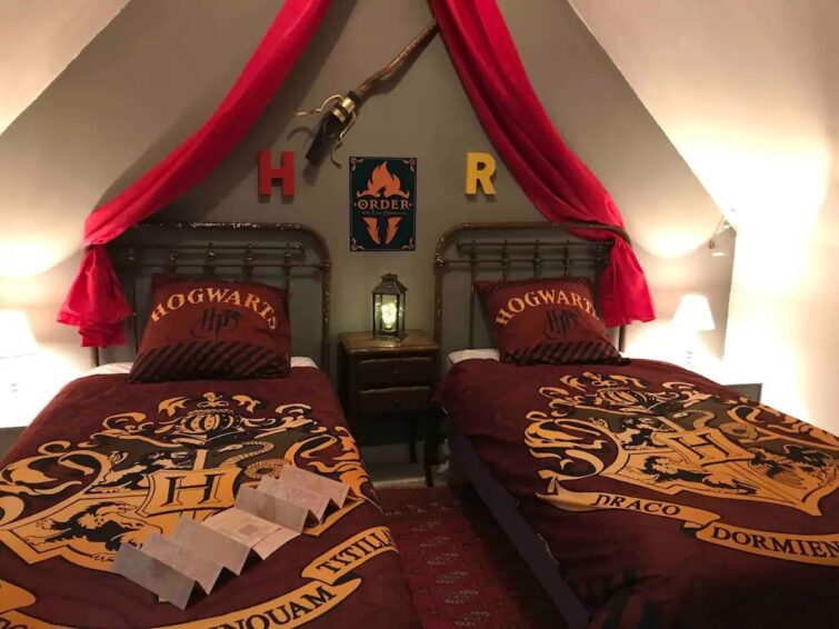 9 Airbnb sur le thème d’Harry Potter pour dormir à Poudlard