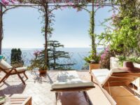 Sontuosa villa con terrazzo panoramico sulla Costiera Amalfitana