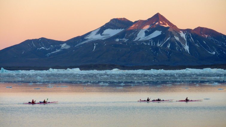 rando kayak