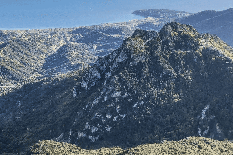 La pointe du Siricocca et le Col de Verroux