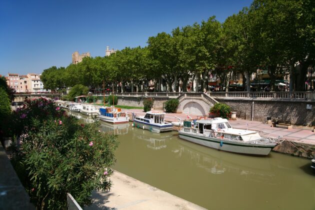 Location de bateau à Narbonne : comment faire et où ?
