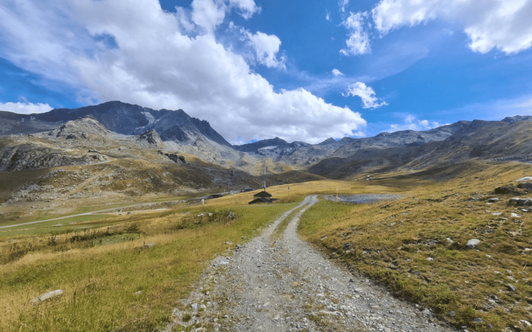 Circuit des 4 Lacs via Val Thorens randonnées dans les Alpes