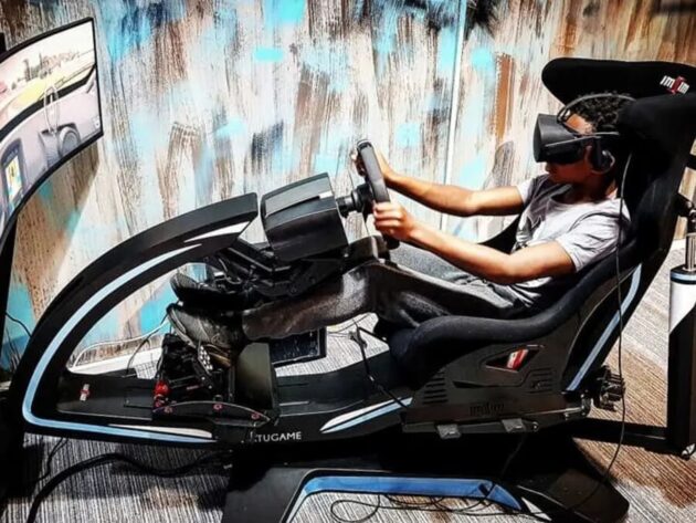Simulateur de conduite - Expérience de réalité virtuelle à Paris