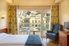 Chambre avec terrasse et vue sur Malaga
