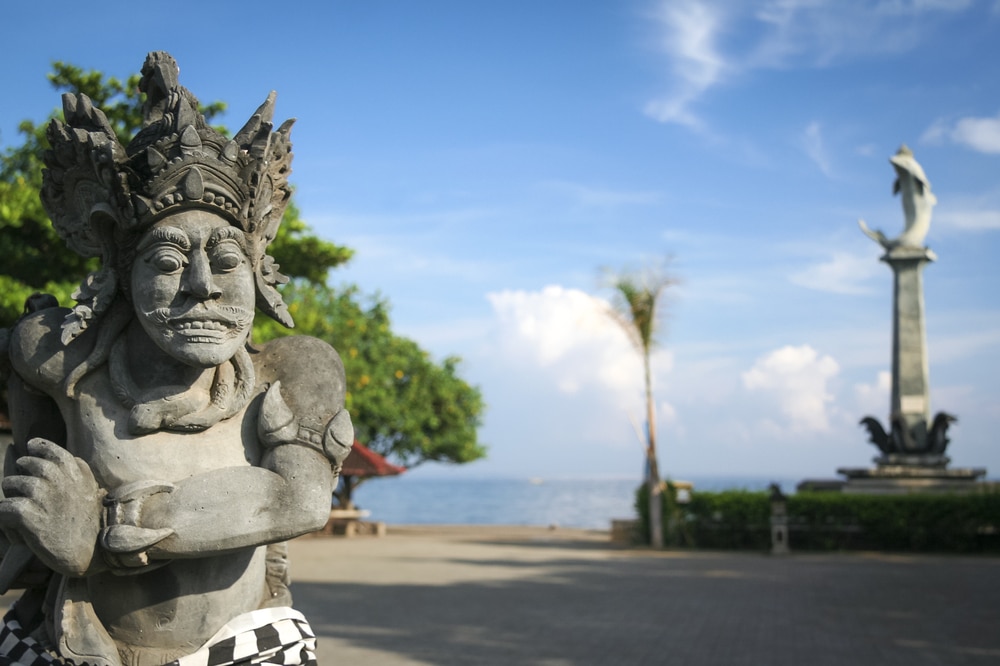 Statut d'Hanuman sur la place de Lovina