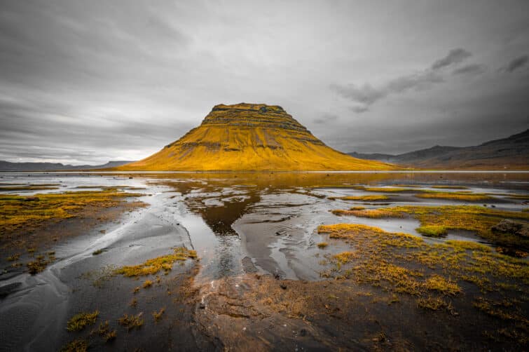 Eyjafjallajökull du côté peu populaire. Montagne la plus populaire d'Islande