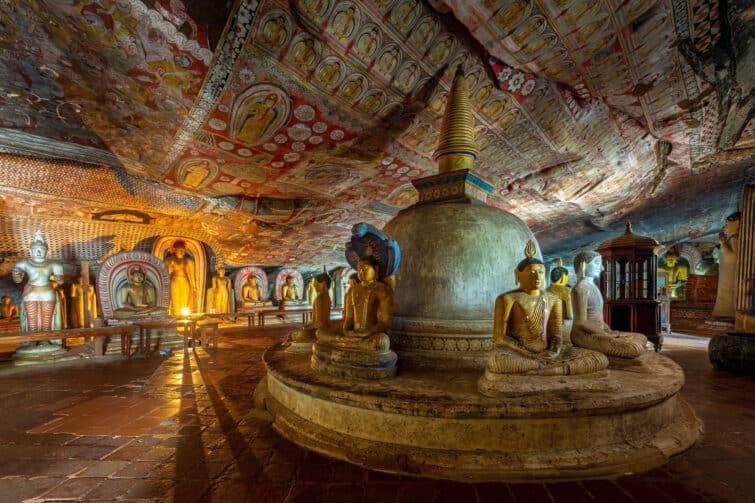Temple de la grotte historique de Dambulla au Sri Lanka