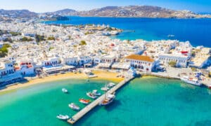 Vue panoramique de la ville de Mykonos dans les îles des Cyclades en Grèce
