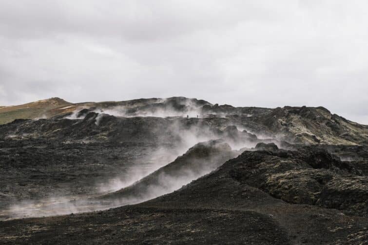 Zone géothermique de Leirhnjukur, champs de lave