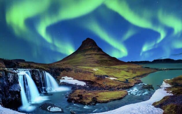 aurore boréale Islande cascade cercle d'Or